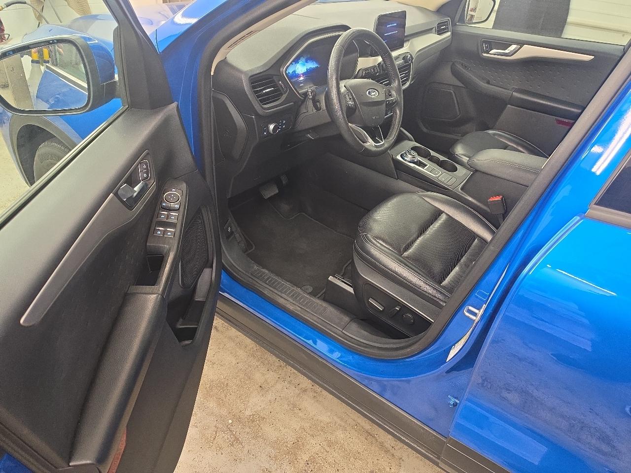 Ford Escape Hybrid SE Sport AWD 2020