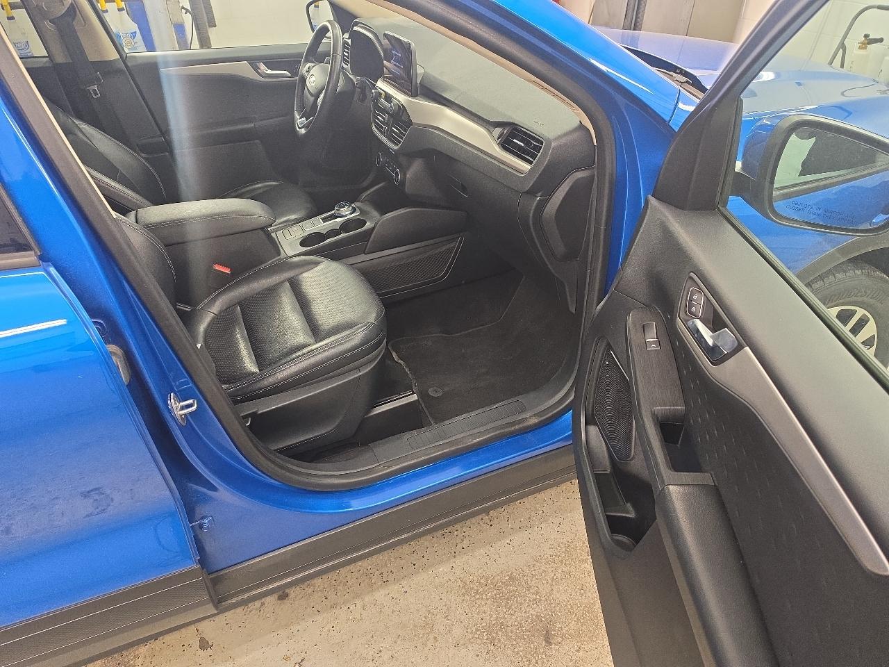 Ford Escape Hybrid SE Sport AWD 2020