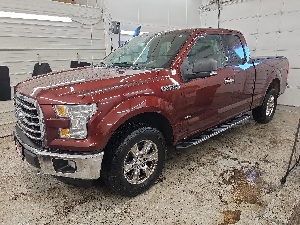 Ford F-150 XLT SuperCab 6.5-ft. Bed 4WD 2015