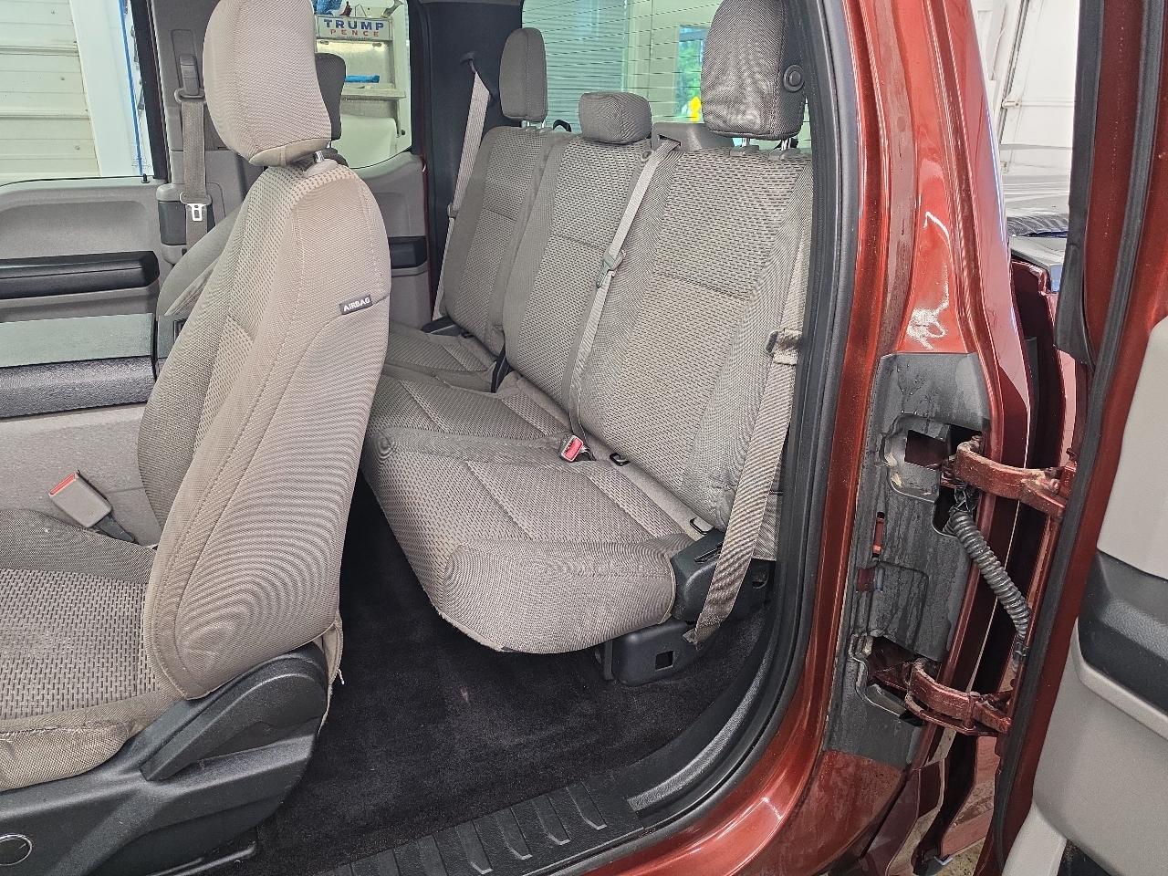 Ford F-150 XLT SuperCab 6.5-ft. Bed 4WD 2015