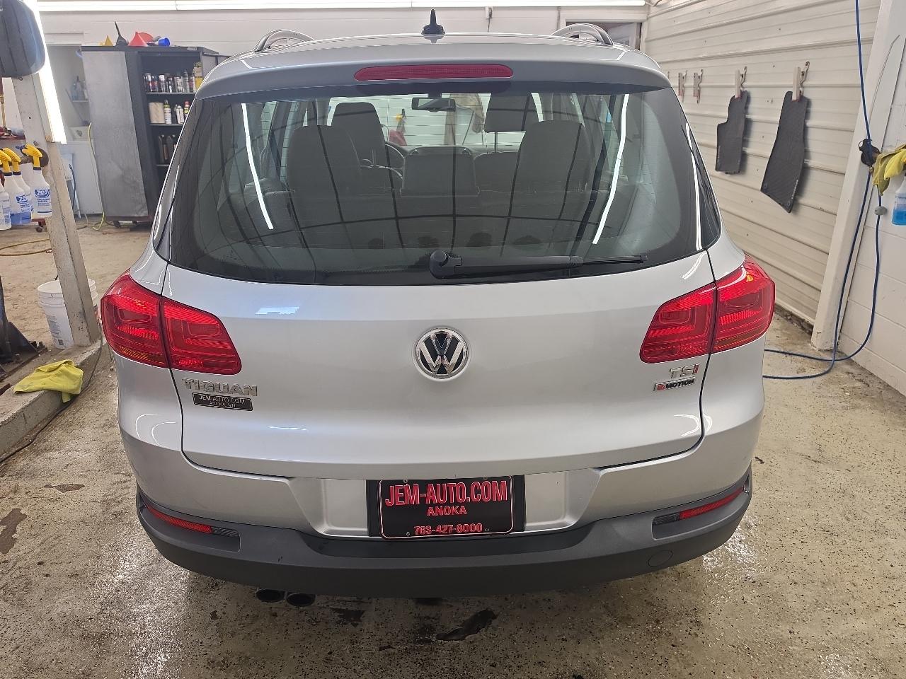 Volkswagen Tiguan S 4Motion 2017
