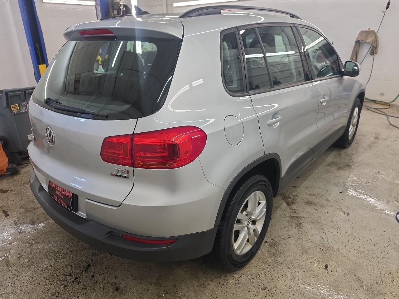 Volkswagen Tiguan S 4Motion 2017