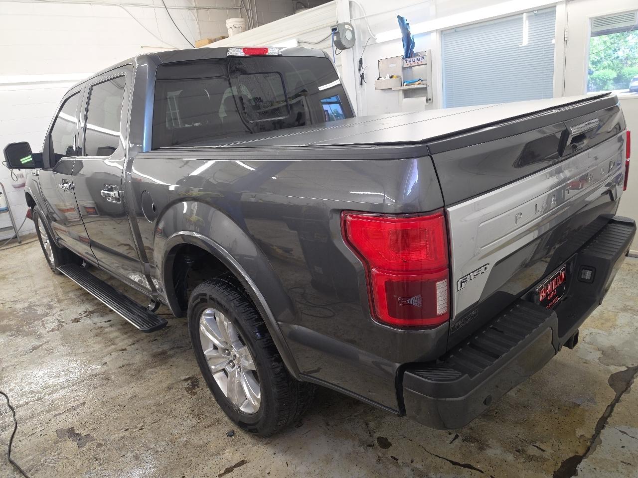Ford F-150 Platinum SuperCrew 5.5-ft. Bed 4WD 2018