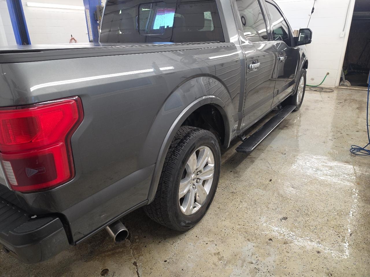 Ford F-150 Platinum SuperCrew 5.5-ft. Bed 4WD 2018