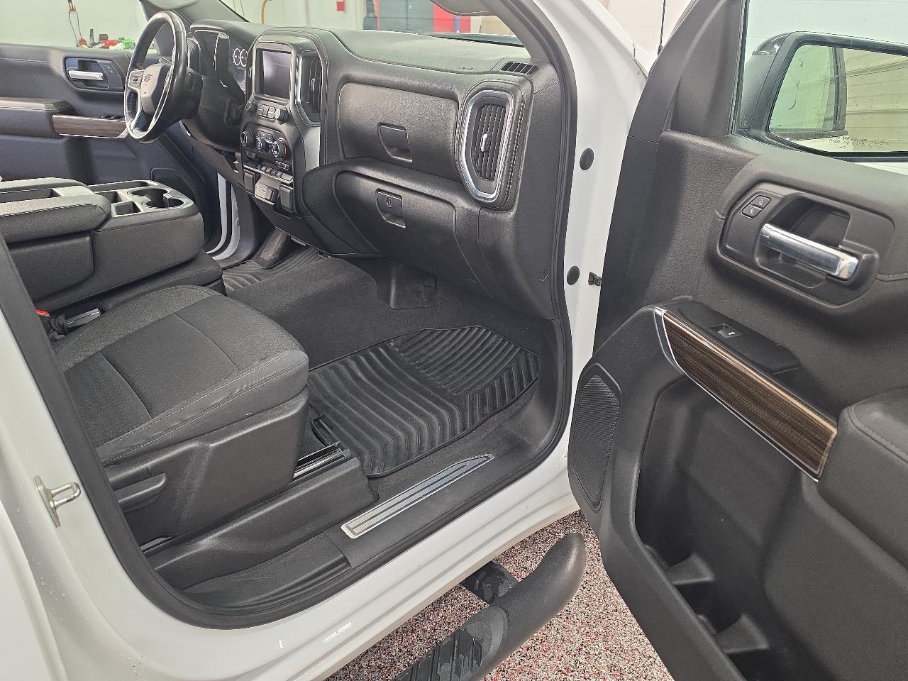 Chevrolet Silverado 1500 Limited RST Crew Cab 4WD 2022