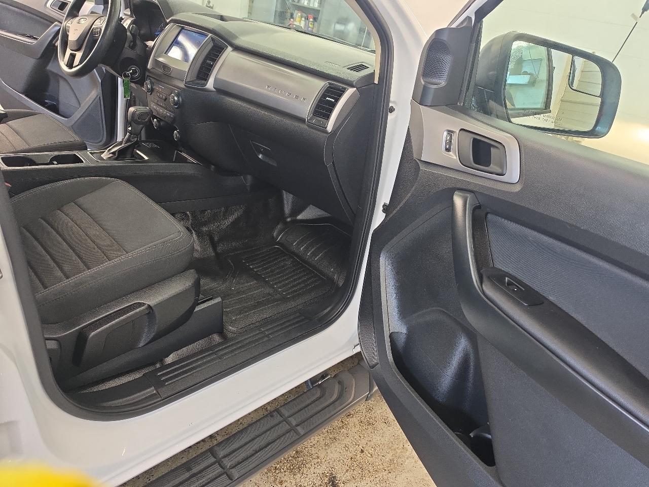 Ford Ranger Supercab 125.4" WB STX 4WD 2021