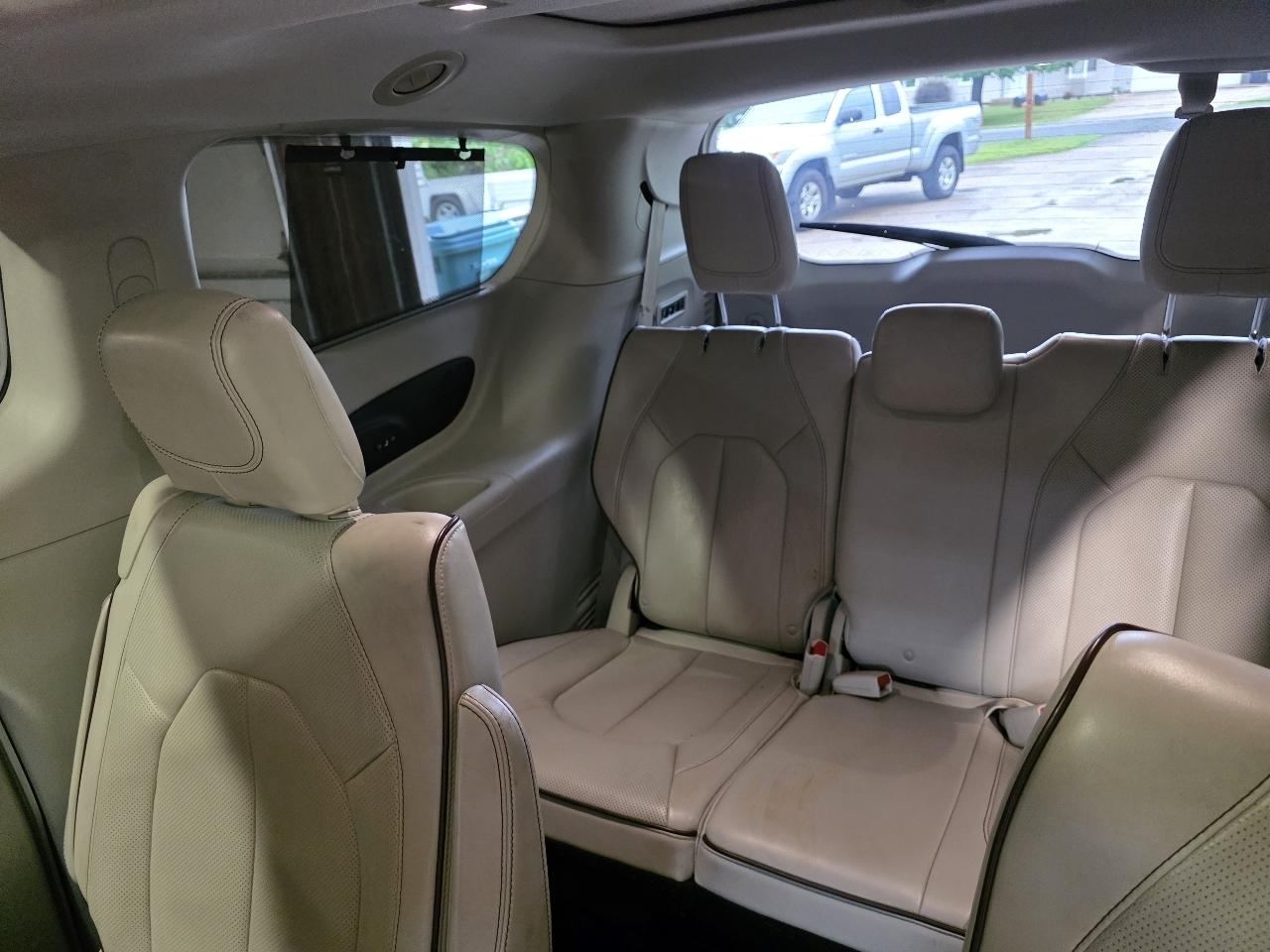 Chrysler Pacifica Limited 2018
