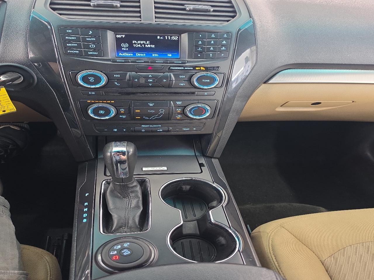 Ford Explorer 4dr XLT 4WD 2016