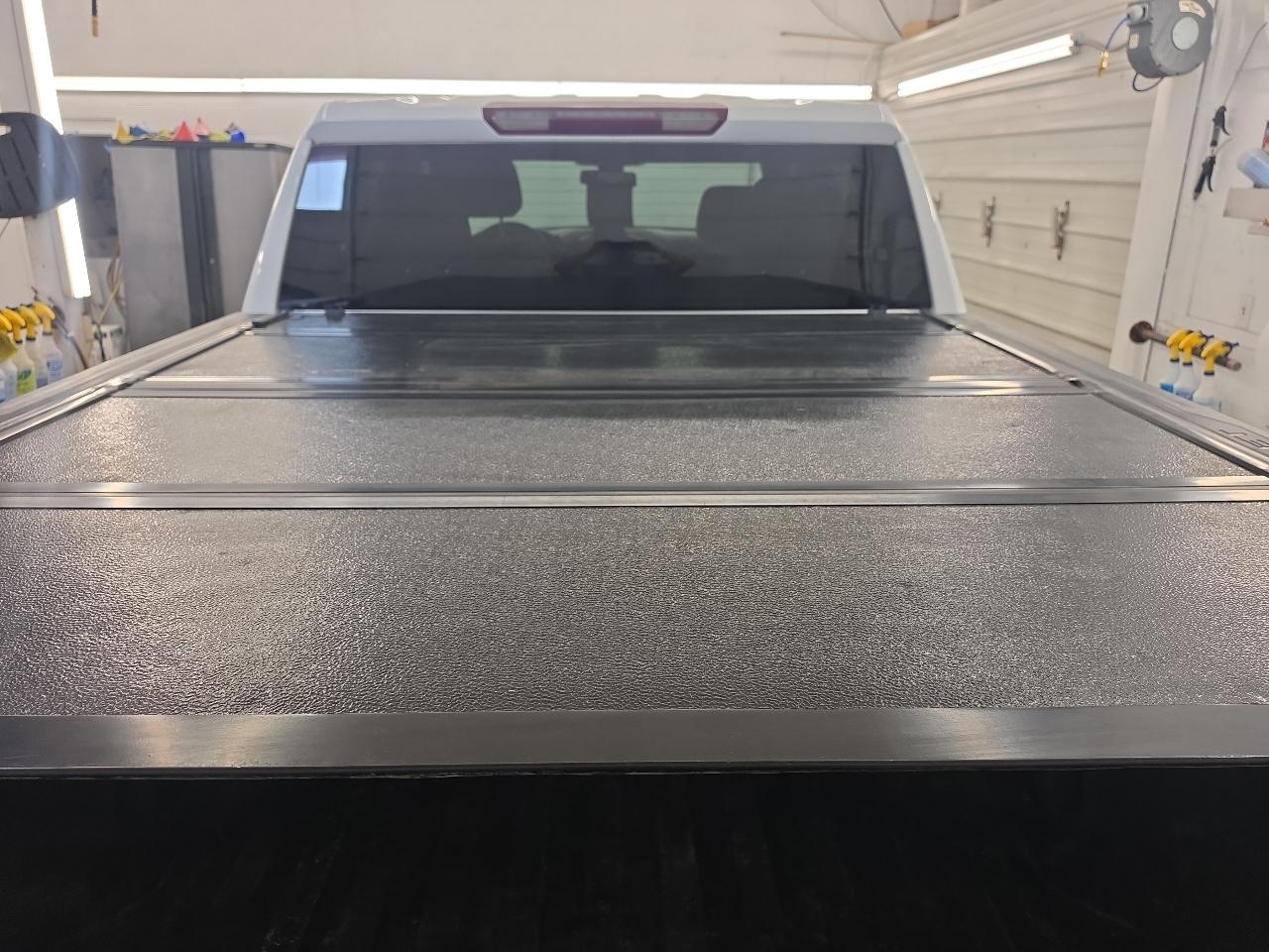 Chevrolet Silverado 1500 4WD Crew Cab 143.5" Custom 2021