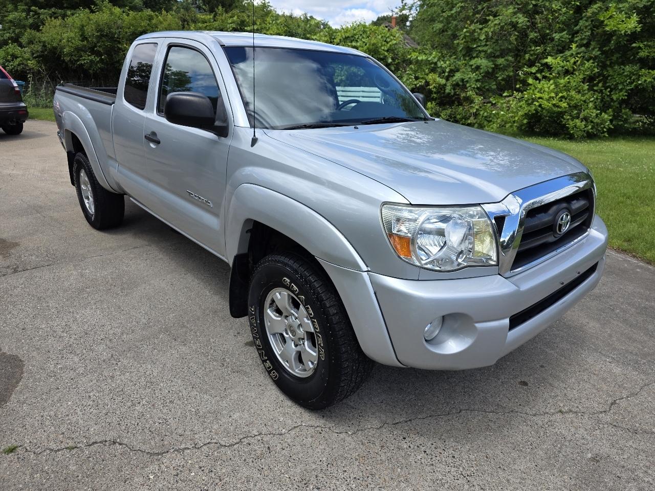 Toyota Tacoma Access Cab V6 Manual 4WD 2005