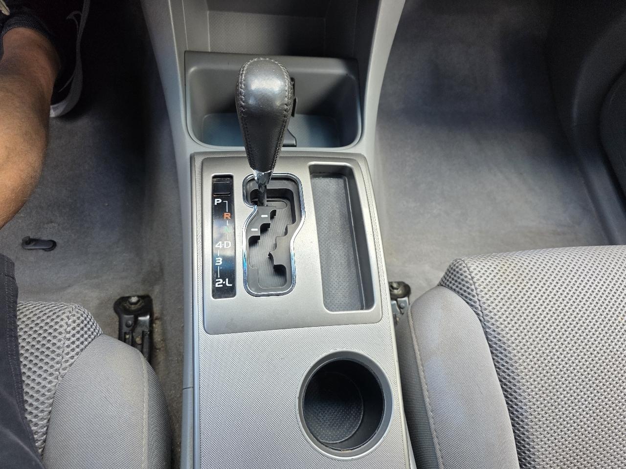 Toyota Tacoma Access Cab V6 Manual 4WD 2005