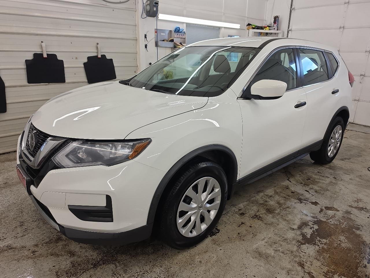 Nissan Rogue S 4D SUV AWD 2018