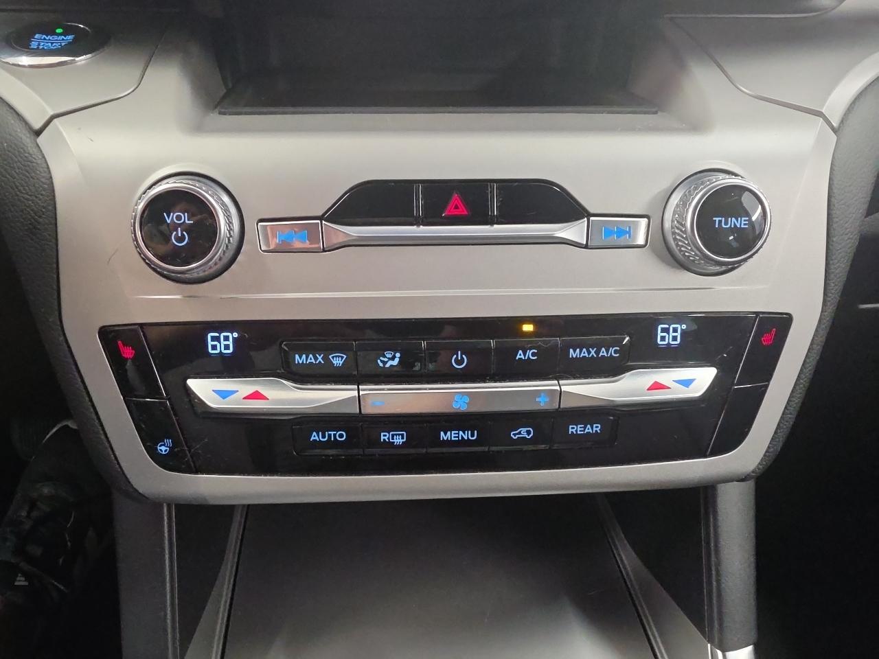 Ford Explorer XLT 2021
