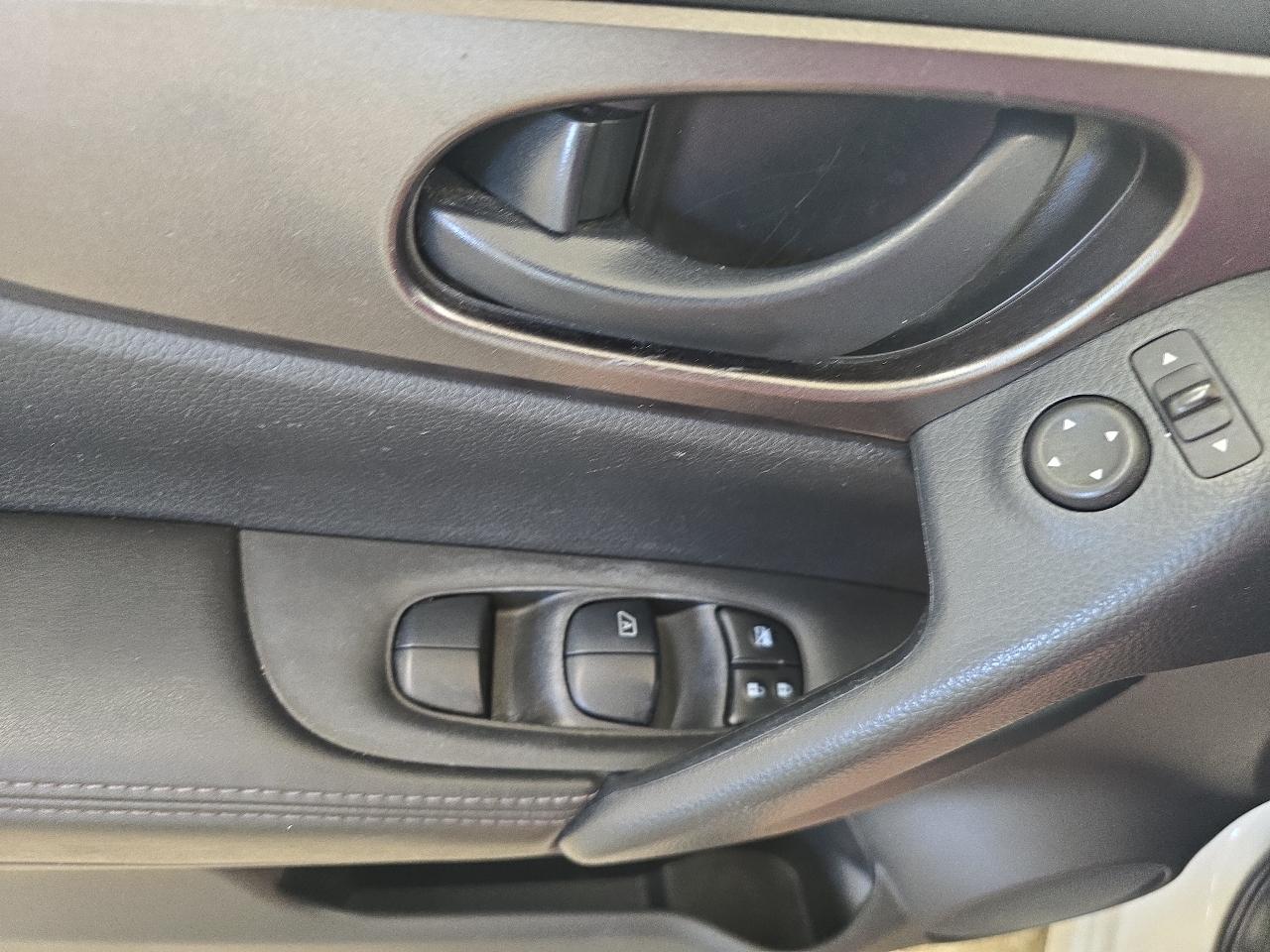 Nissan Rogue Sport S 4D SUV AWD 2022
