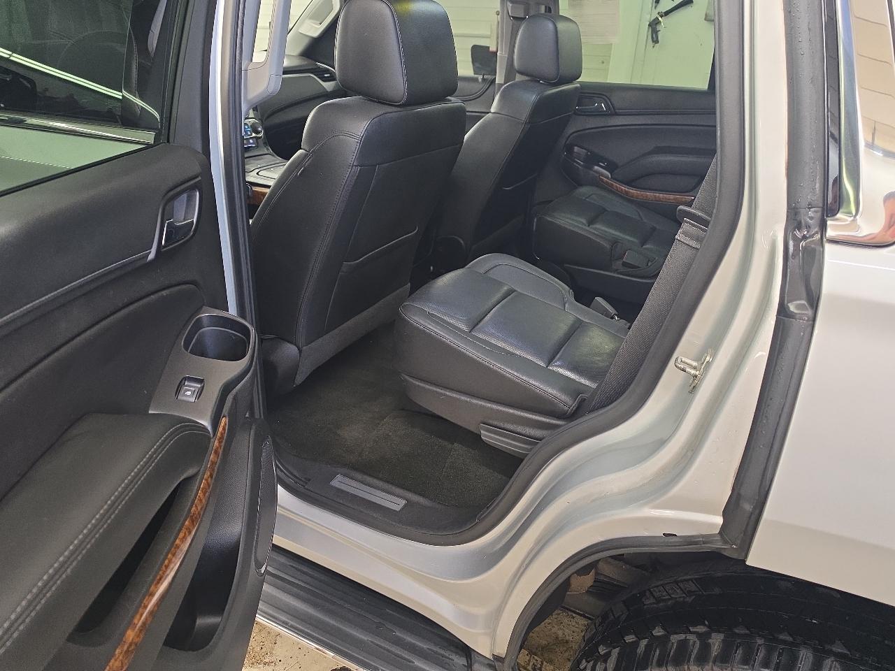 Chevrolet Tahoe 4WD 4dr Premier 2018