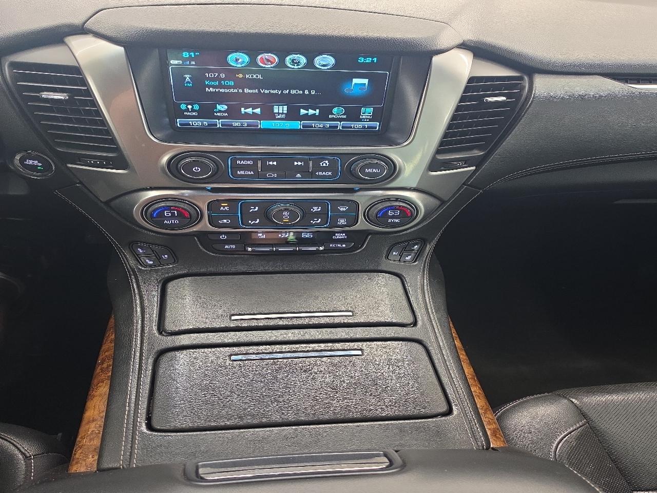 Chevrolet Tahoe 4WD 4dr Premier 2018