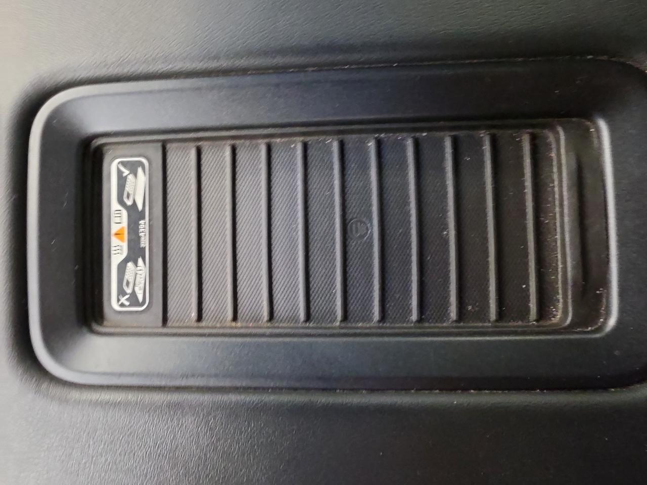 Chevrolet Tahoe 4WD 4dr Premier 2018
