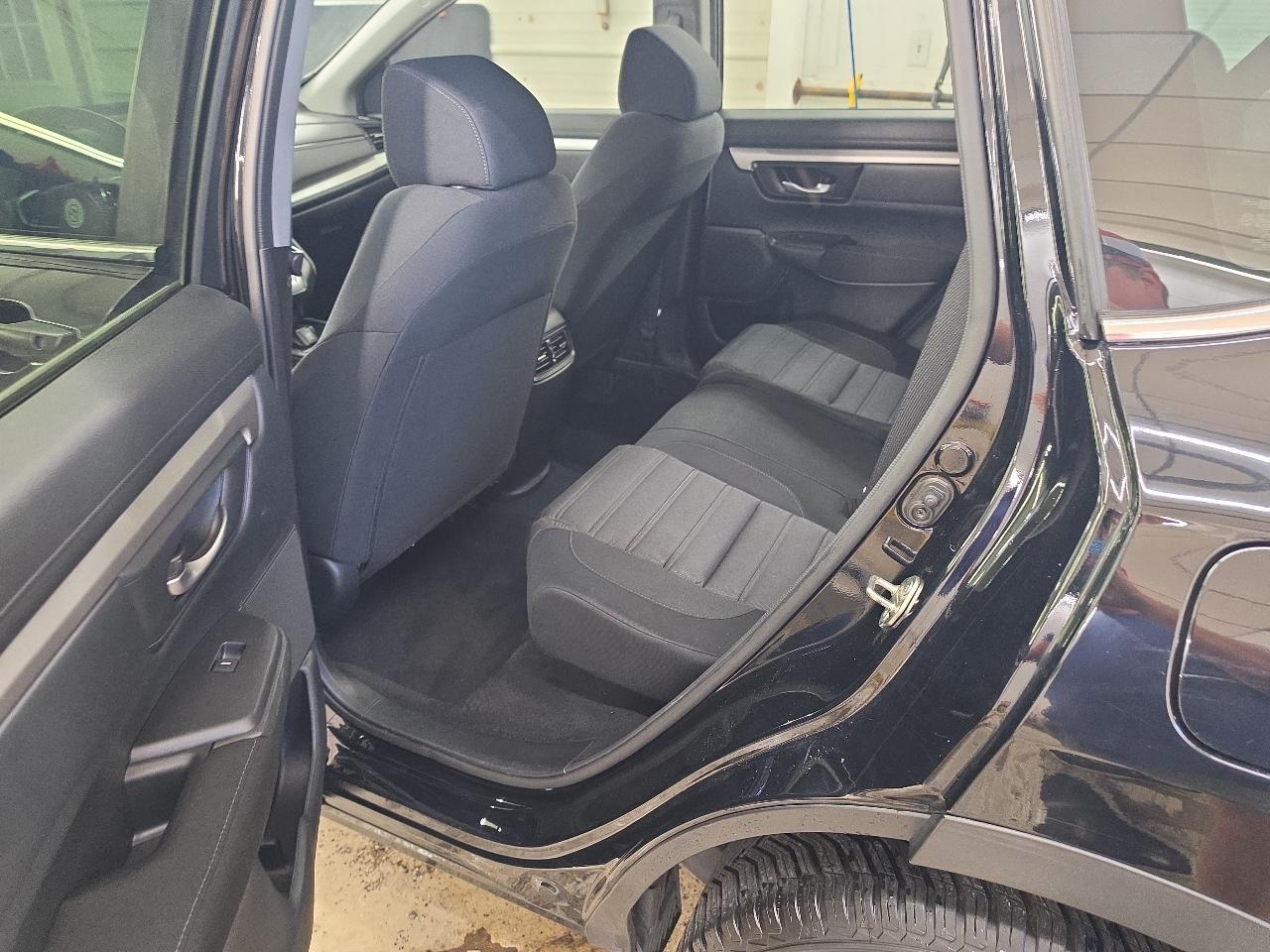 Honda CR-V LX 4D SUV 4WD 2019