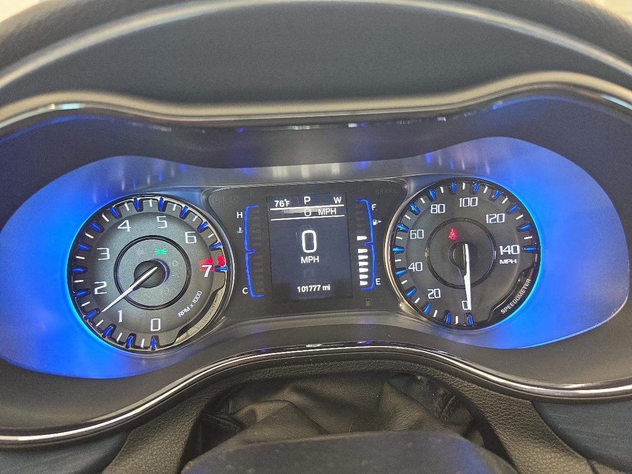 Chrysler 200 S AWD 2015