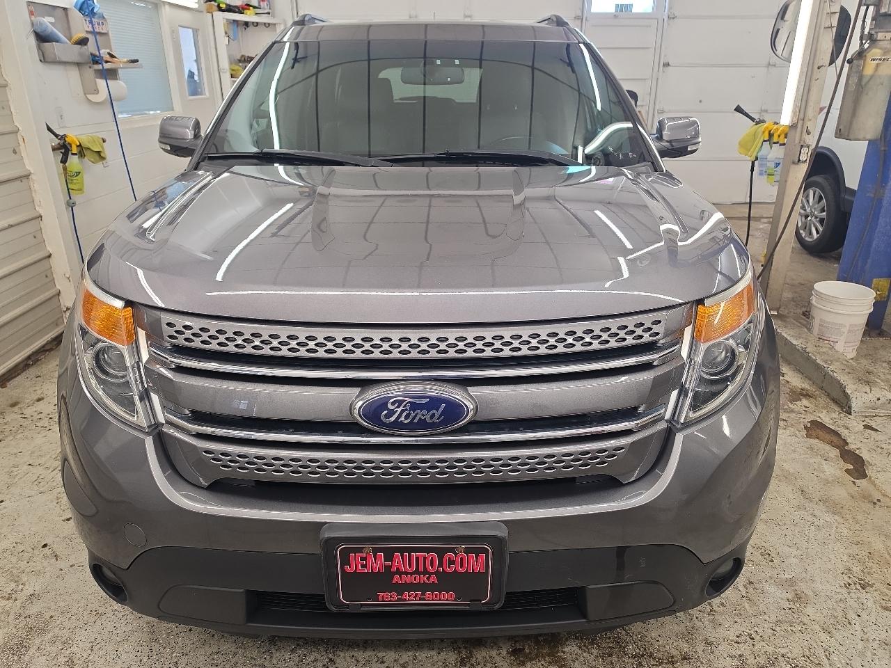 Ford Explorer Limited 4D SUV AWD 2014