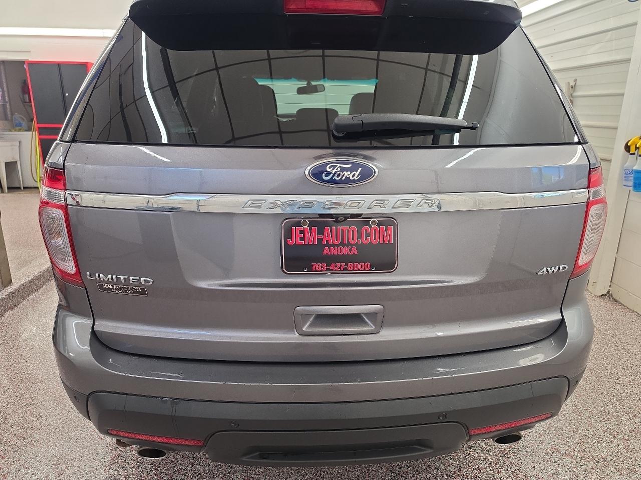 Ford Explorer Limited 4D SUV AWD 2014