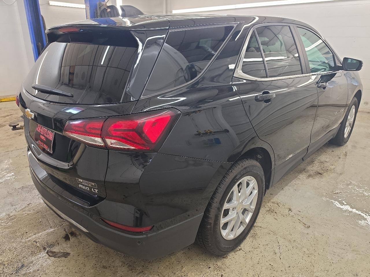 Chevrolet Equinox LT 4D SUV AWD 2022