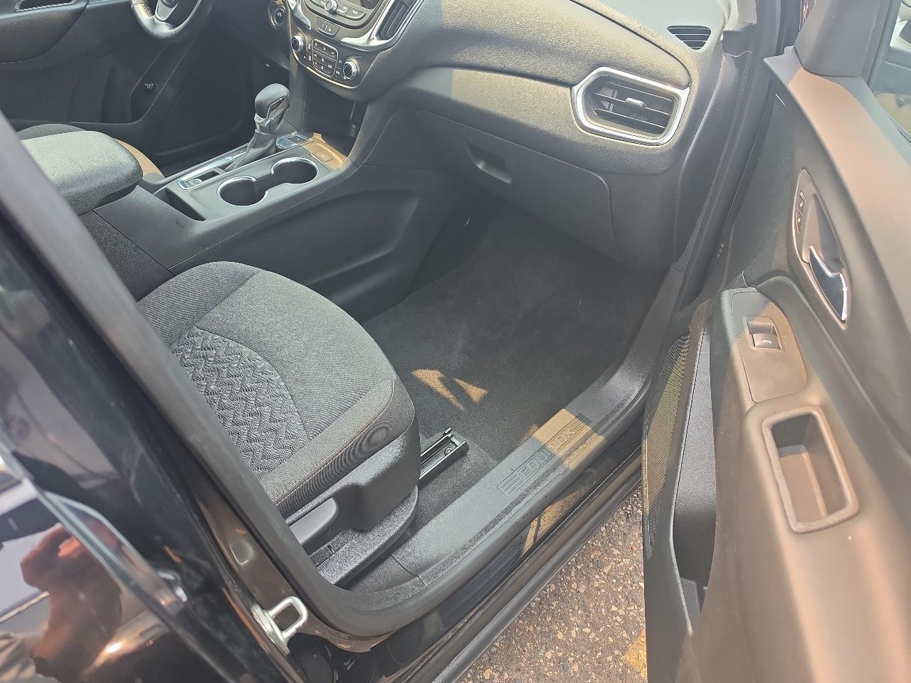 Chevrolet Equinox LT 4D SUV AWD 2022