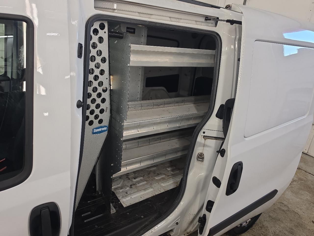 RAM ProMaster City Tradesman Cargo 2017