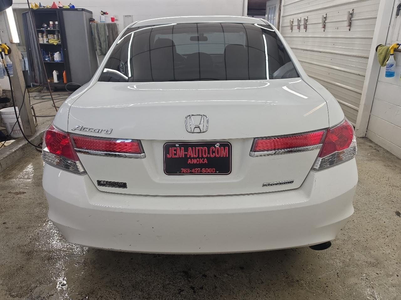 Honda Accord SE Sedan AT 2012