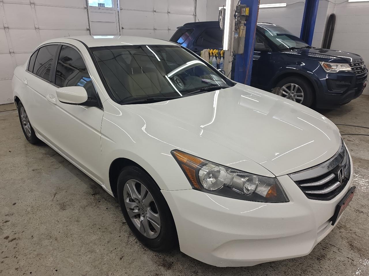 Honda Accord SE Sedan AT 2012
