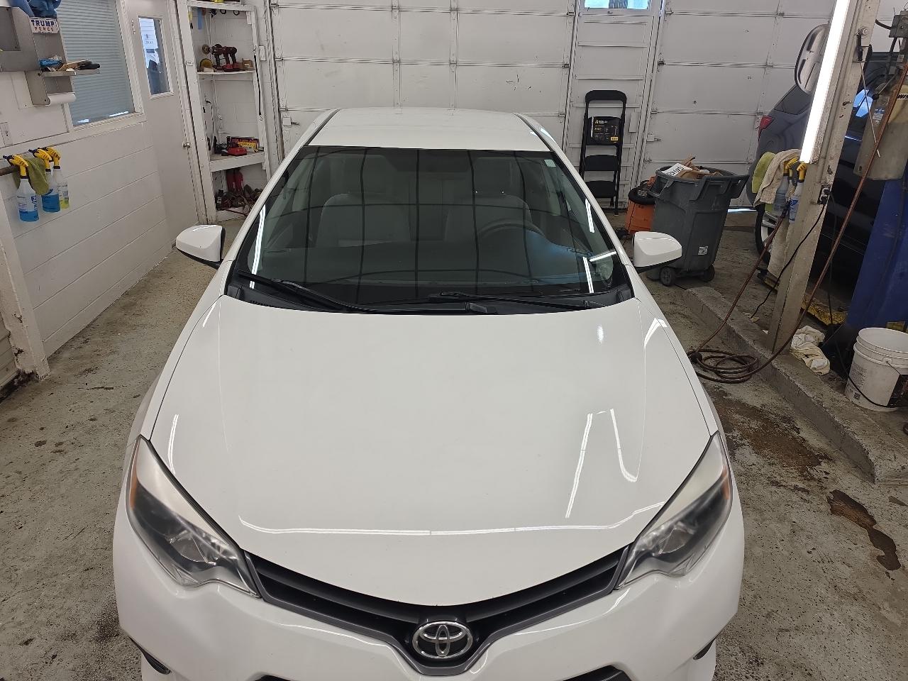 Toyota Corolla LE 2015