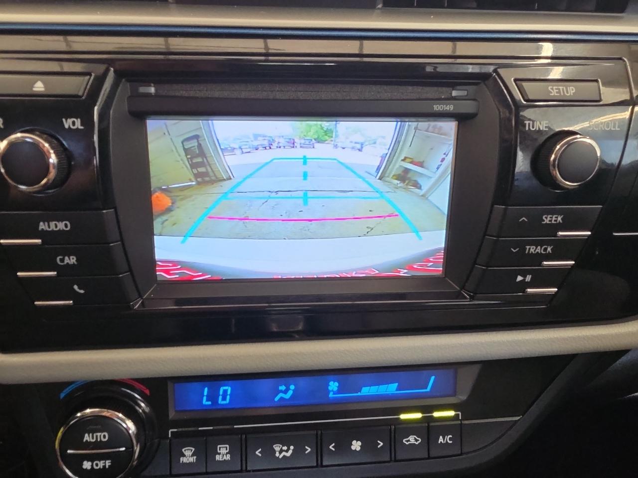 Toyota Corolla LE 2015