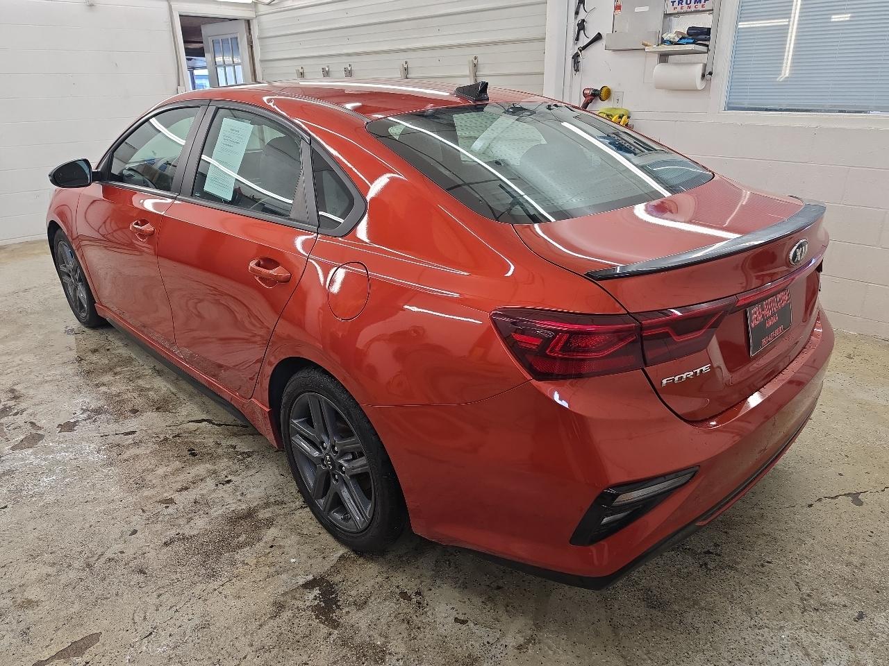 Kia Forte GT-Line 2021