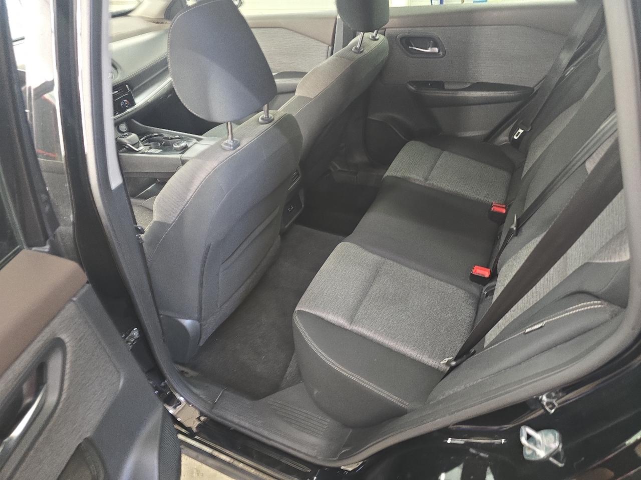 Nissan Rogue SV AWD 2022