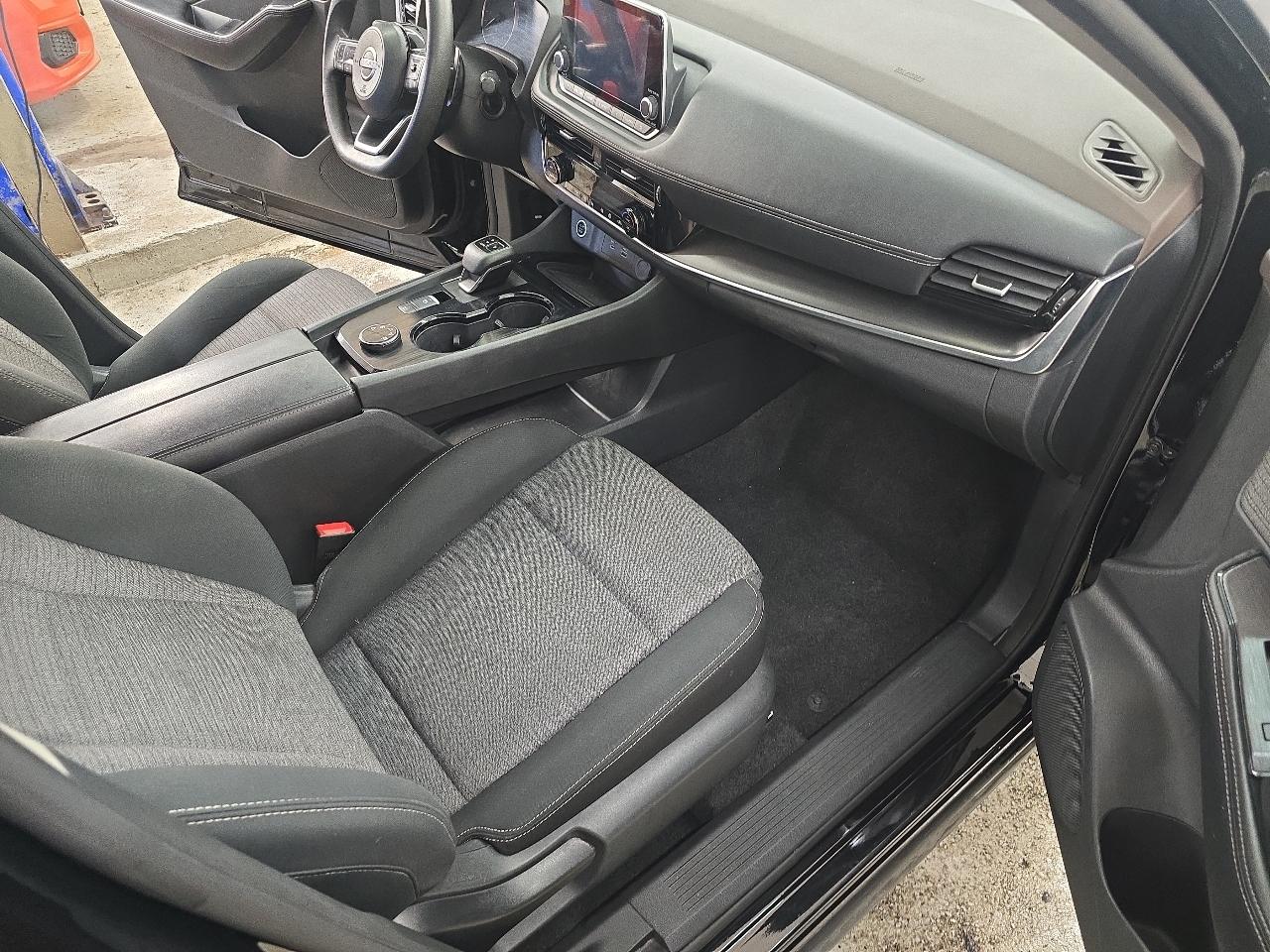 Nissan Rogue SV AWD 2022