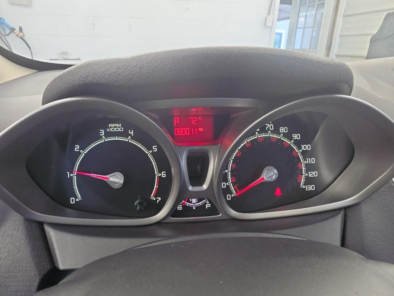 Ford Fiesta SE 2012