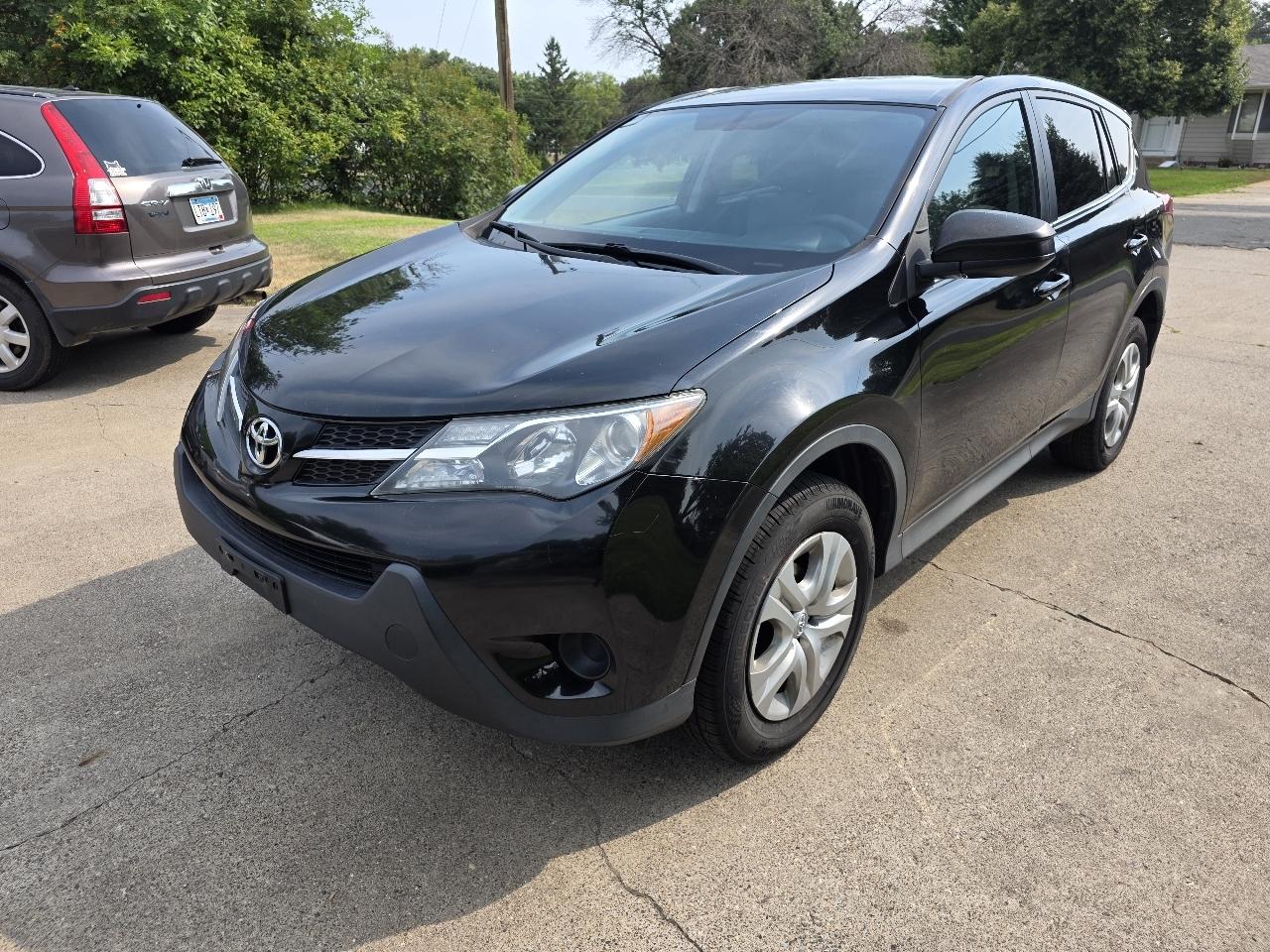 Toyota RAV4 LE AWD 2013