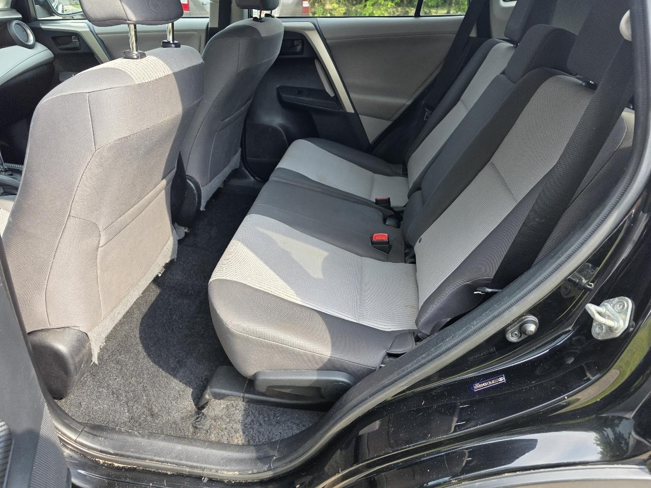 Toyota RAV4 LE AWD 2013