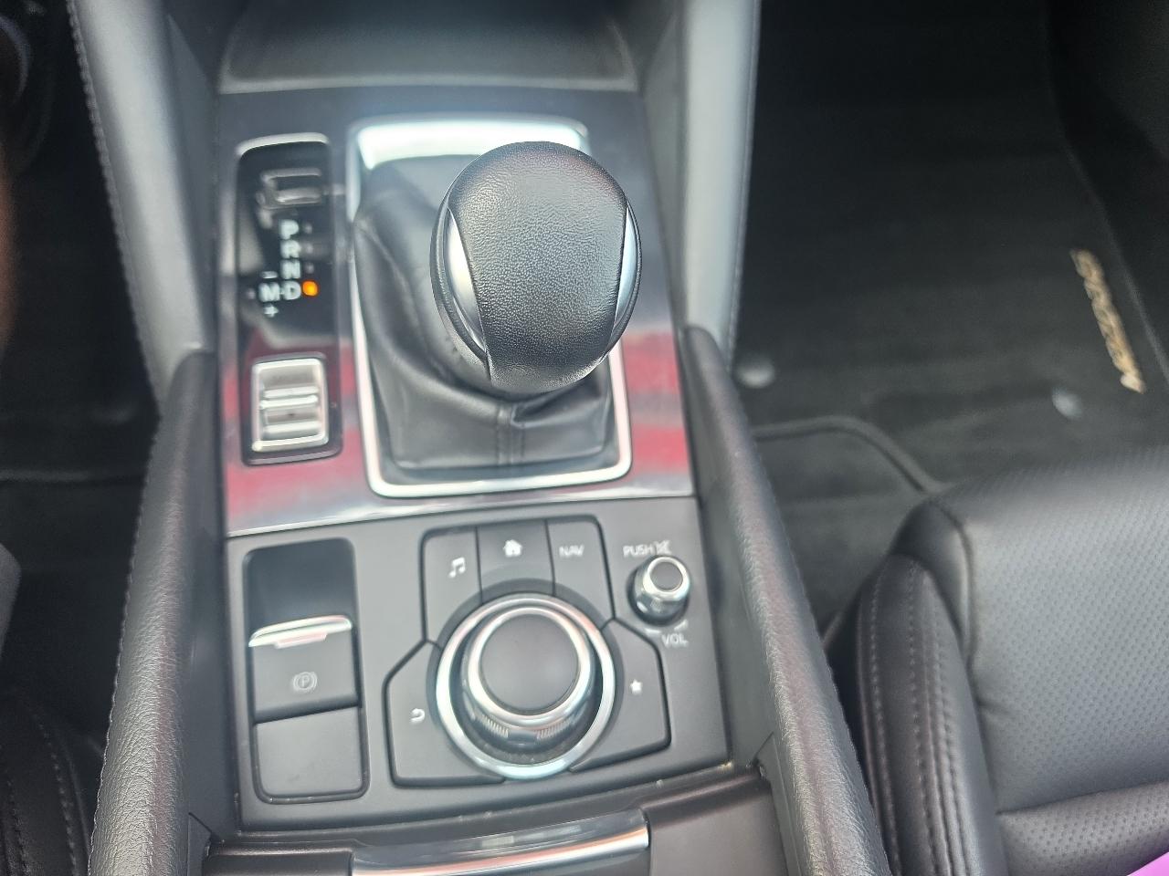 Mazda MAZDA6 Touring 2016
