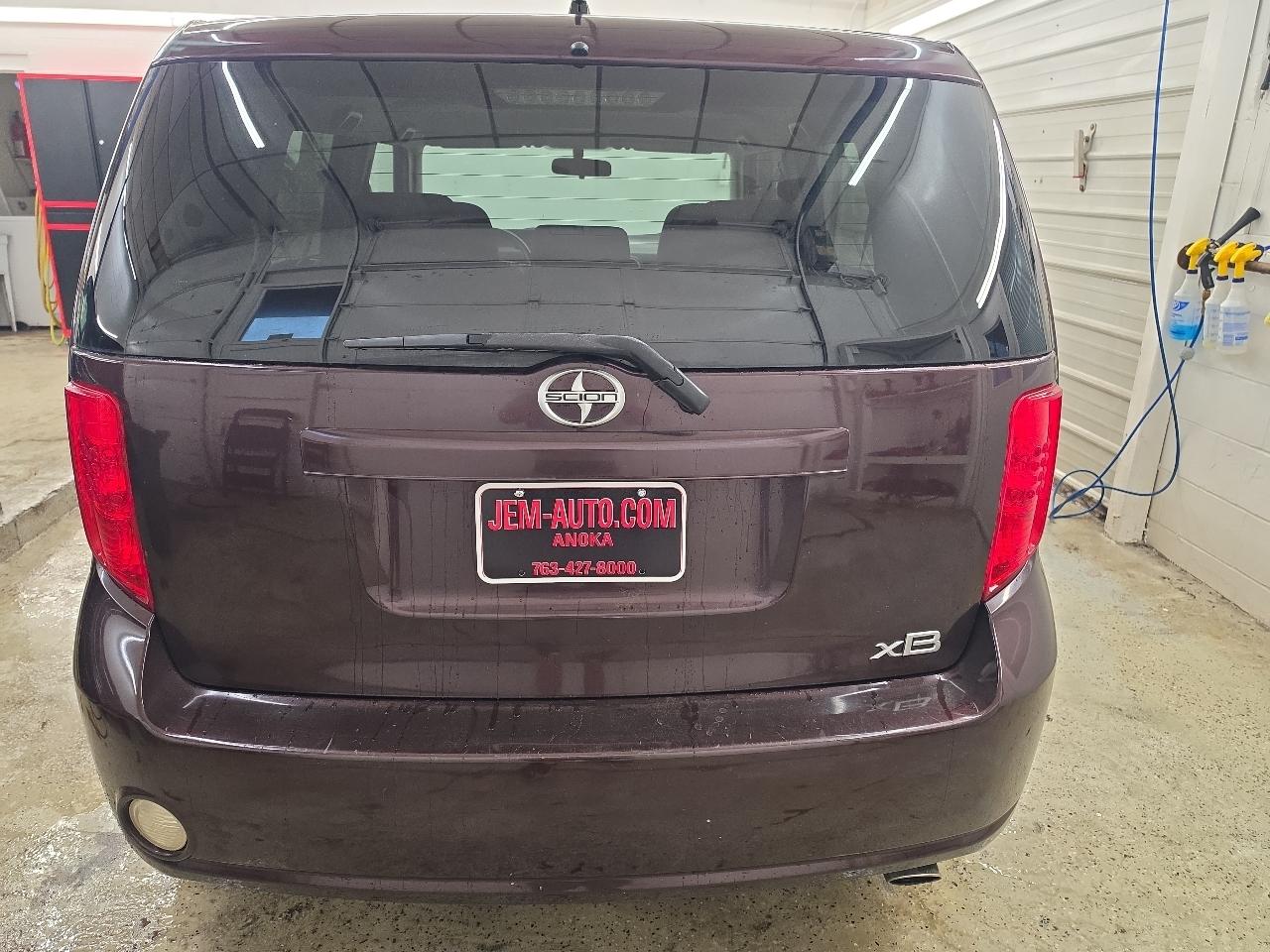 Scion xB Wagon 2008