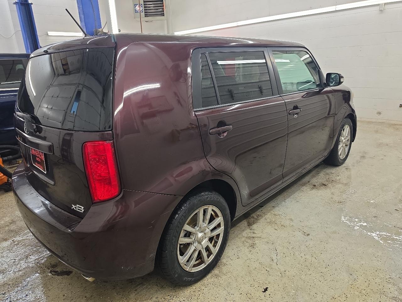 Scion xB Wagon 2008