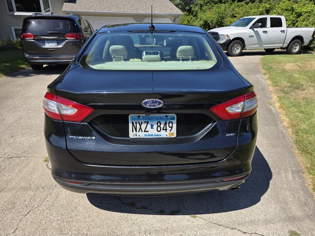 Ford Fusion SE 2015