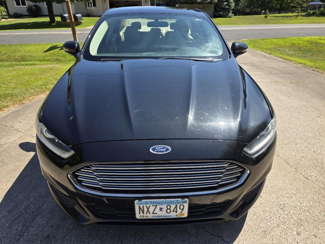 Ford Fusion SE 2015