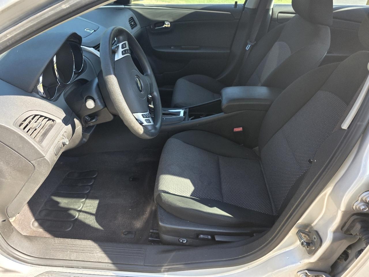 Chevrolet Malibu 1LT 2010
