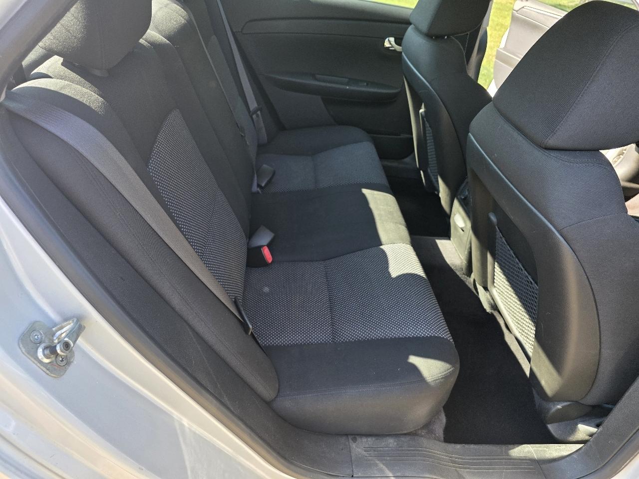 Chevrolet Malibu 1LT 2010
