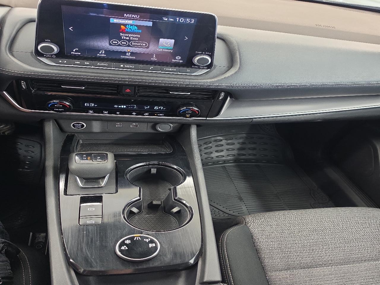 Nissan Rogue SV AWD 2022