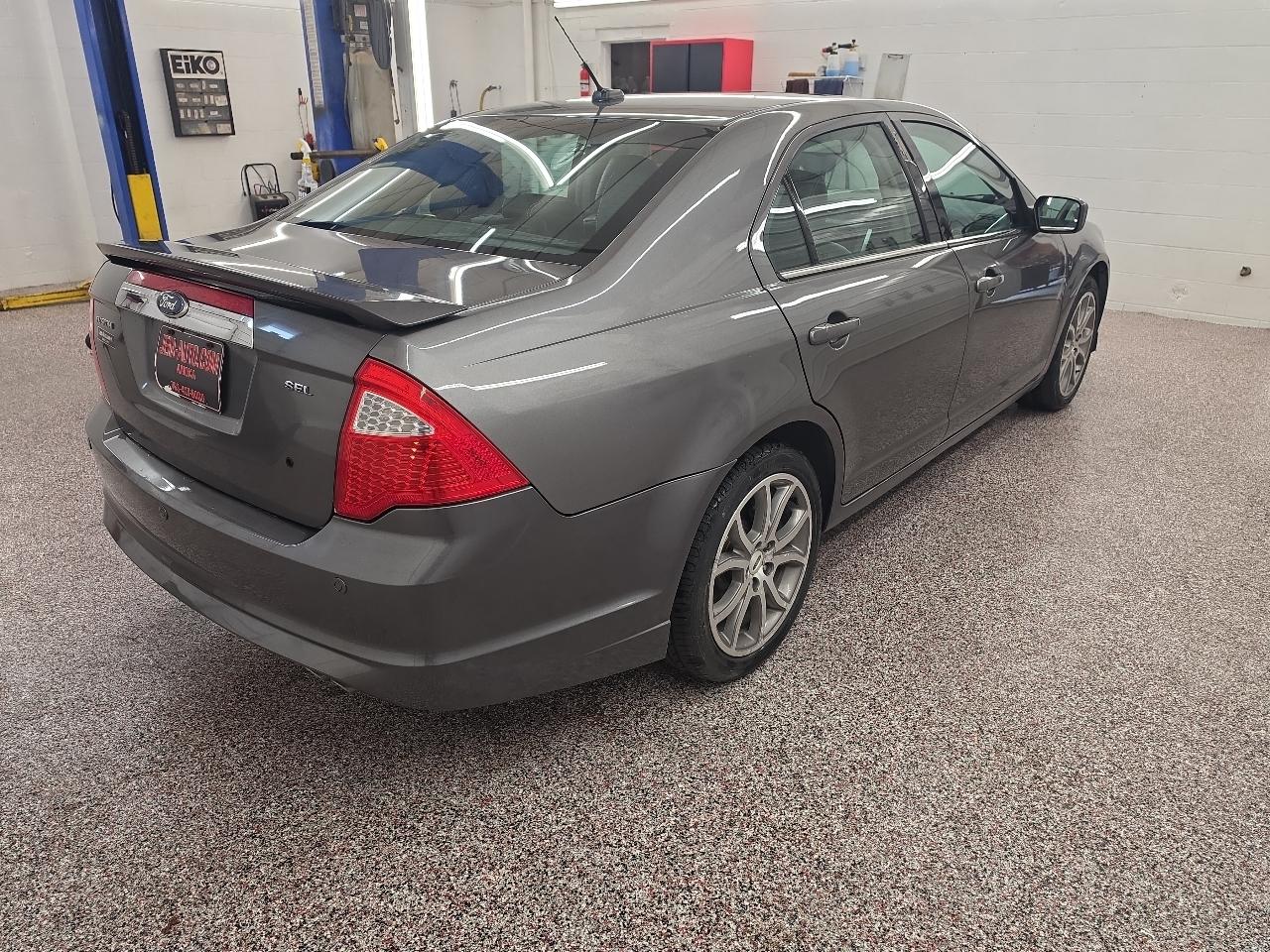 Ford Fusion SEL 2012