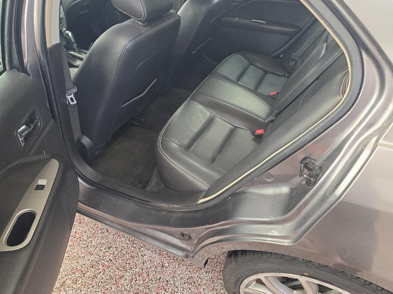 Ford Fusion SEL 2012