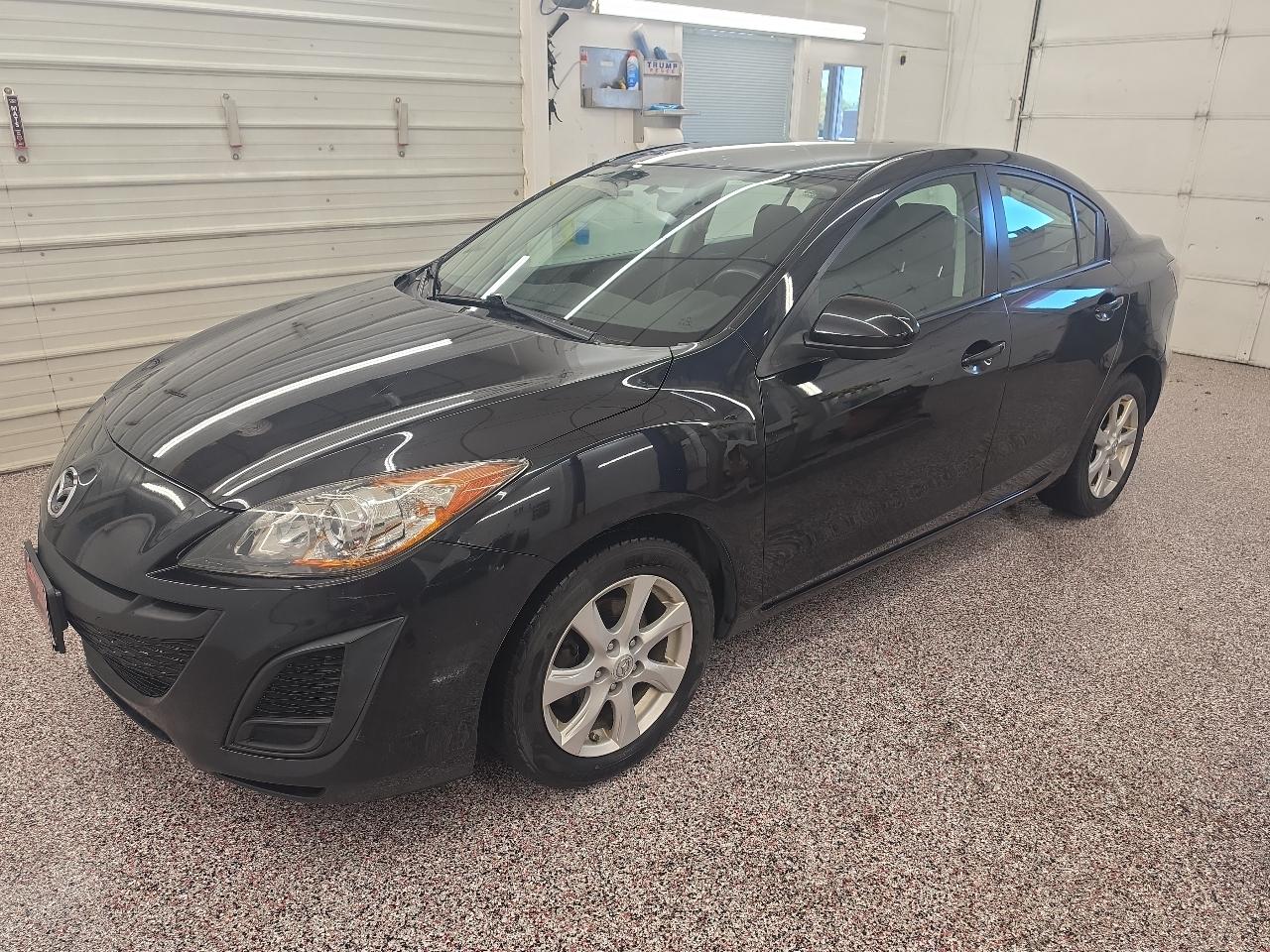 2011 Mazda MAZDA3 Touring/GS