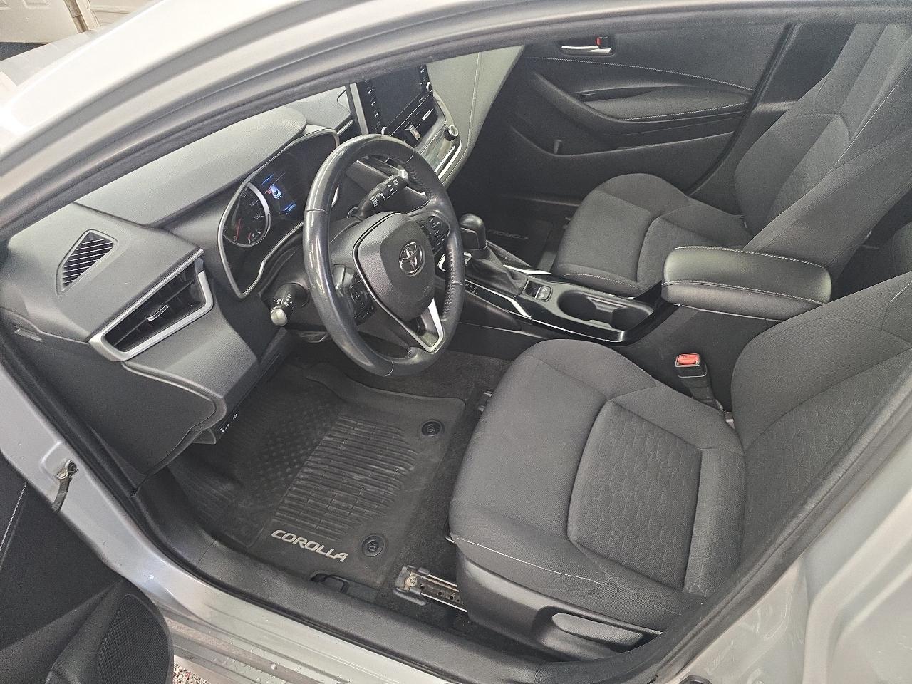 Toyota Corolla SE Hatchback CVT 2021